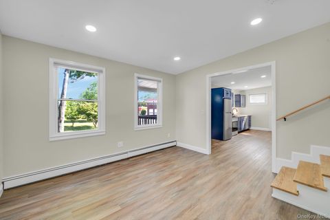 Apartment For Rent - 204 Blue Point Avenue #206A<br/> Suffolk County, Blue Point, NY 11715