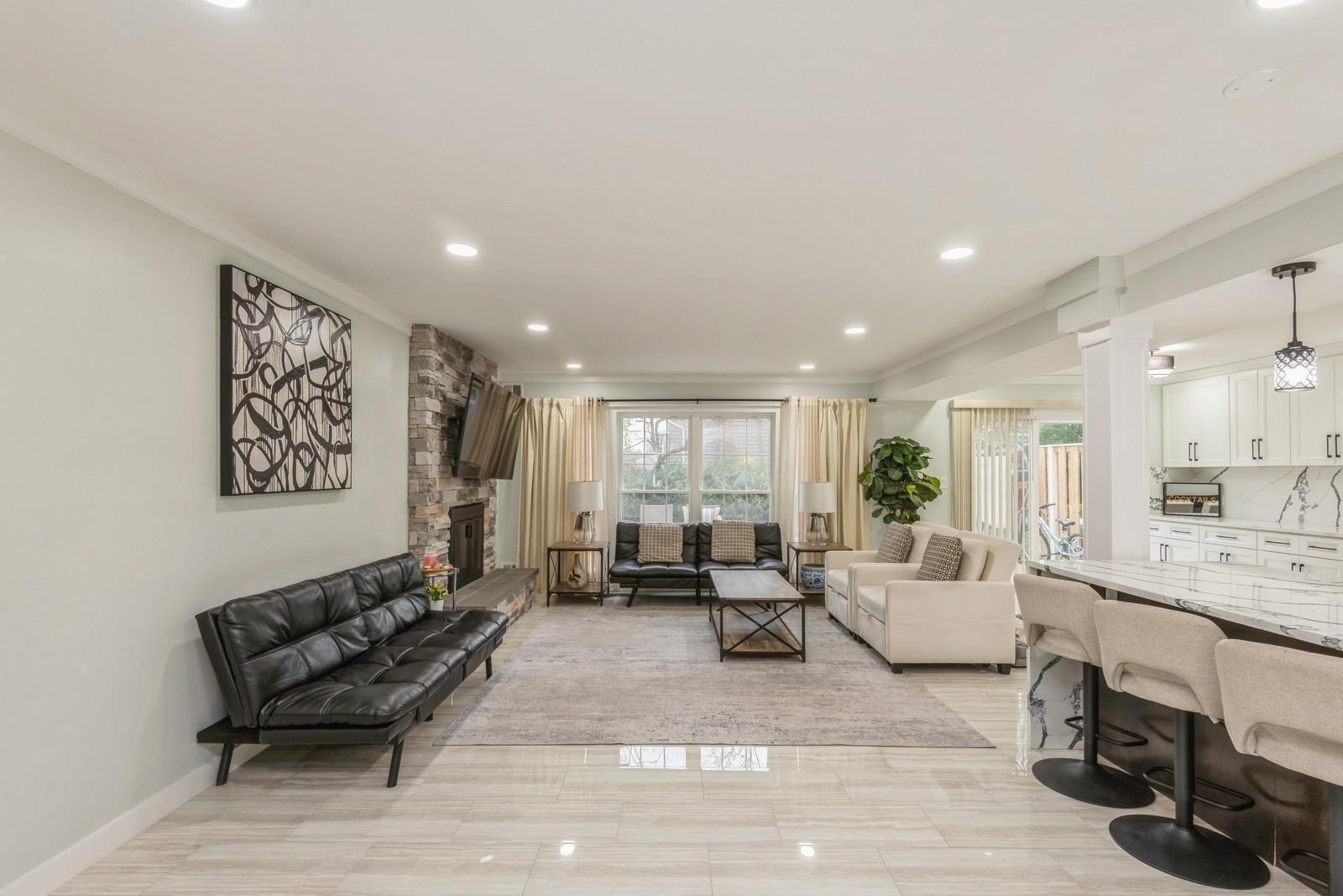 72 Aspen Drive W Dr, Woodbury, New York image 12
