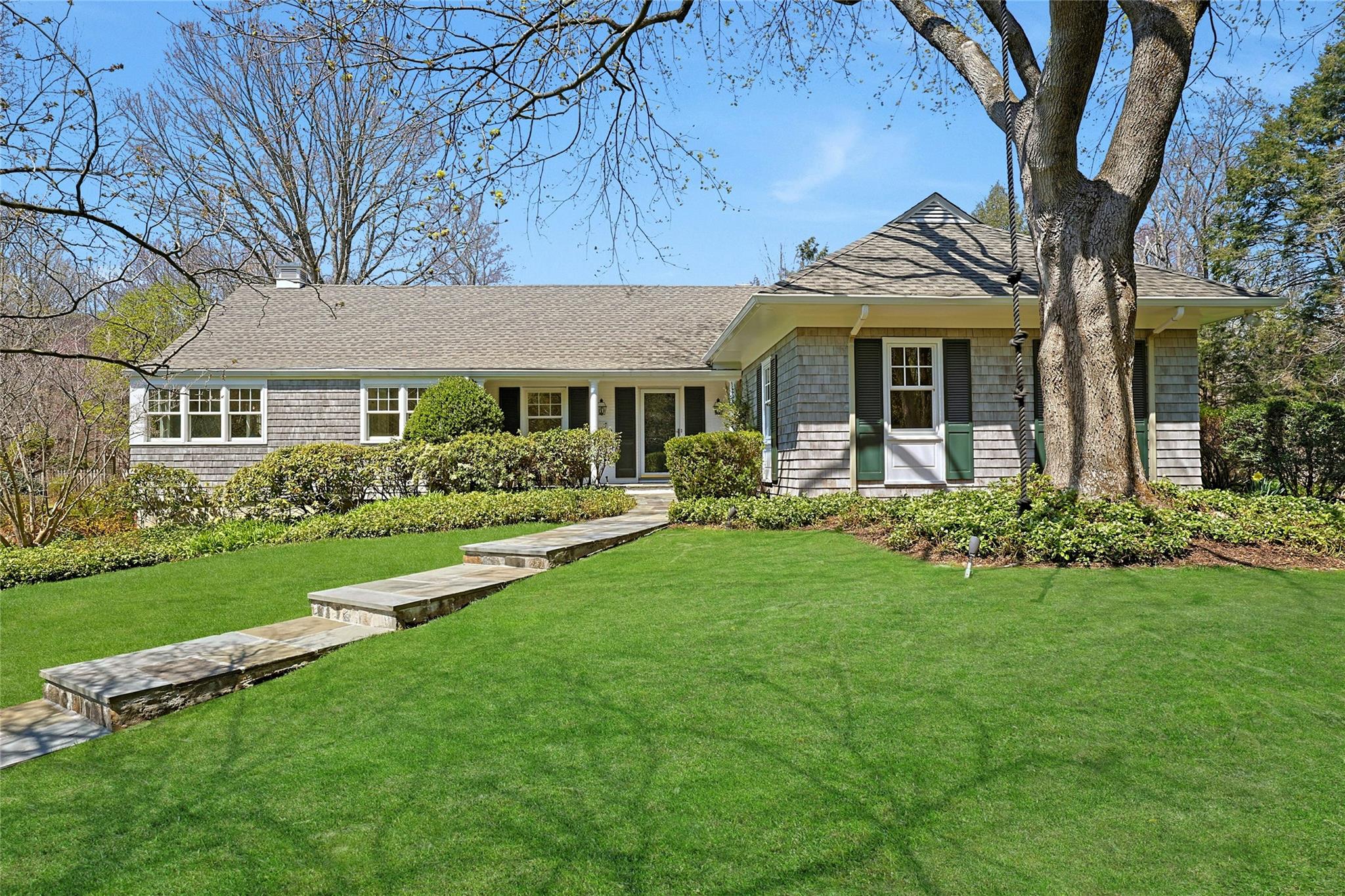 33 North Way, Chappaqua, New York image 4
