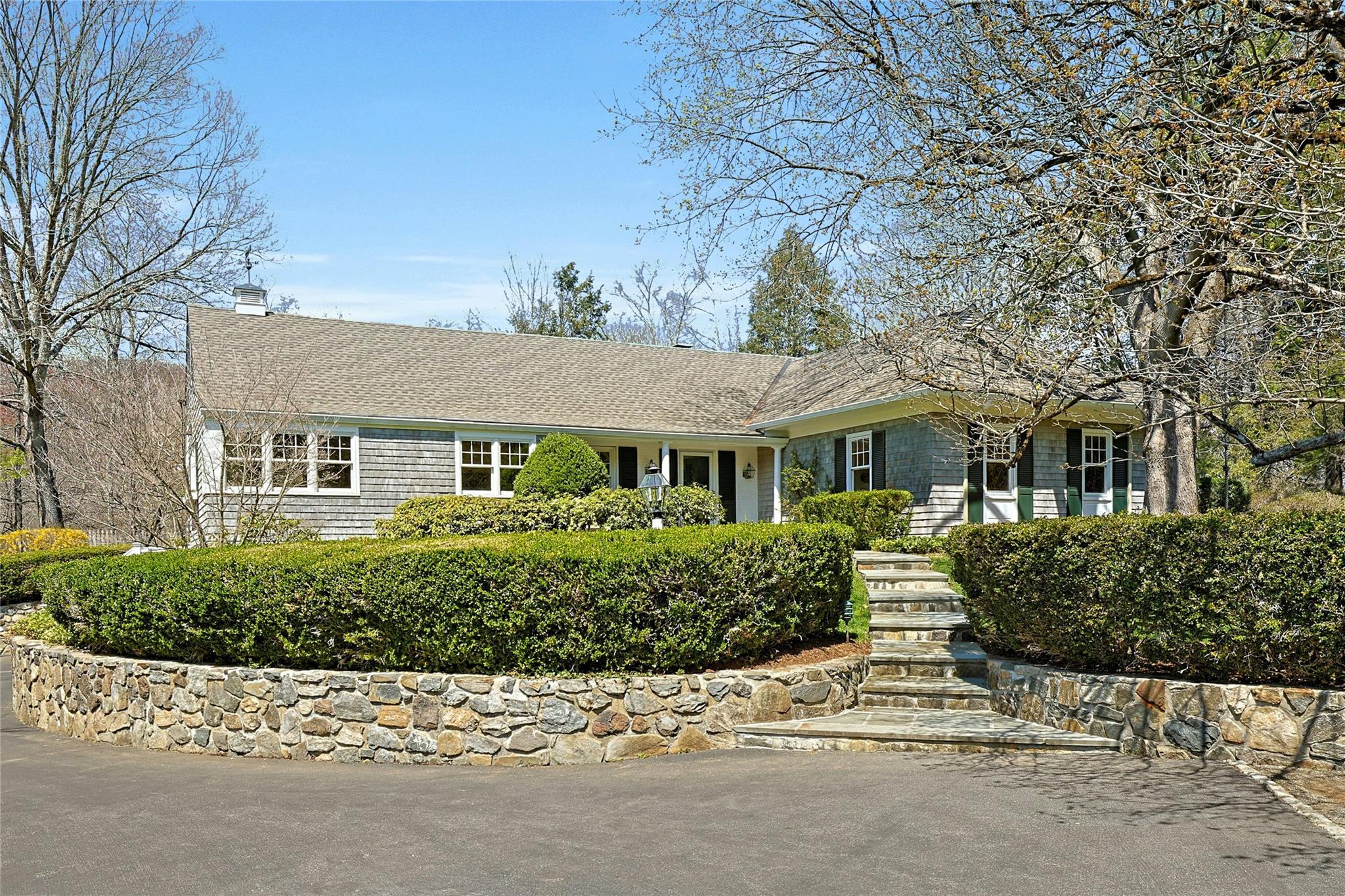 33 North Way, Chappaqua, New York image 3