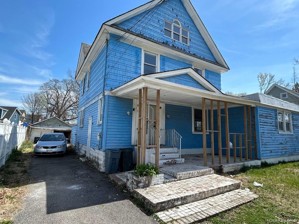 Photo of 31 East Avenue, Freeport, NY 11520 (MLS # 987670)