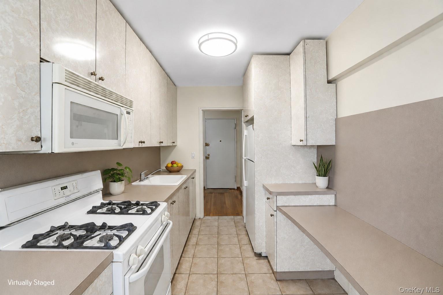 7000 Bay Parkway 2P
