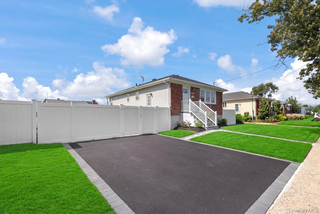 Photo of 3280 Elliott Boulevard, Oceanside, NY 11572 (MLS # 1051482)