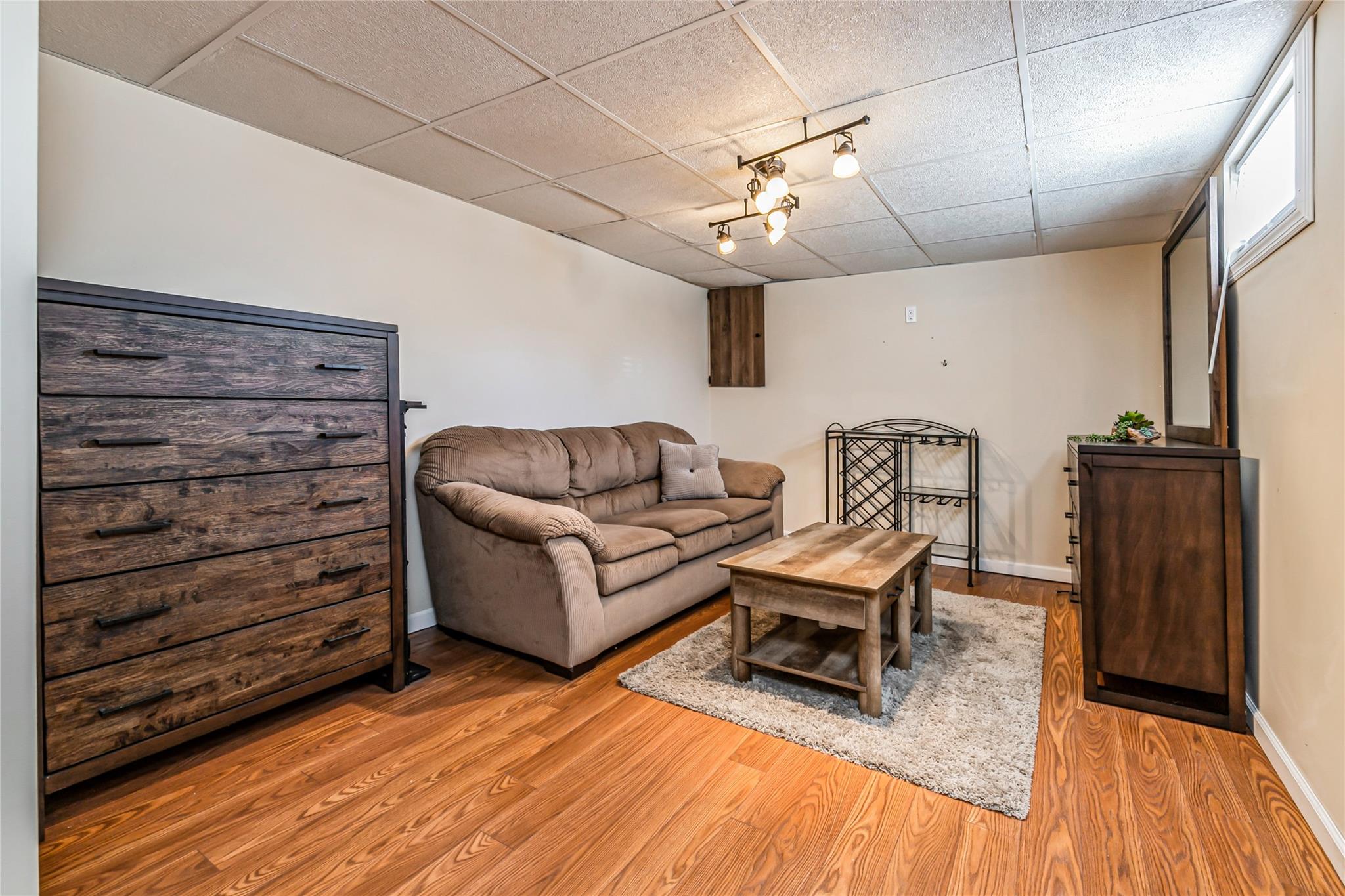 263 E 3rd Street, Deer Park, New York image 21