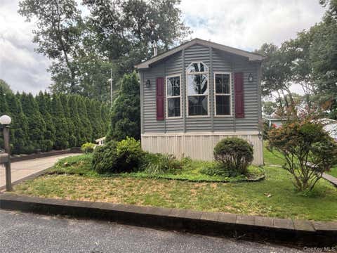 Homes For Sale - 1661 Old Country Road #84<br/> Riverhead, NY 11901