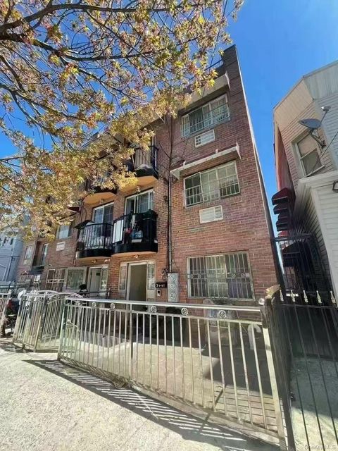 Multifamily For Sale - 3741 98th Street<br/> Corona, NY 11368