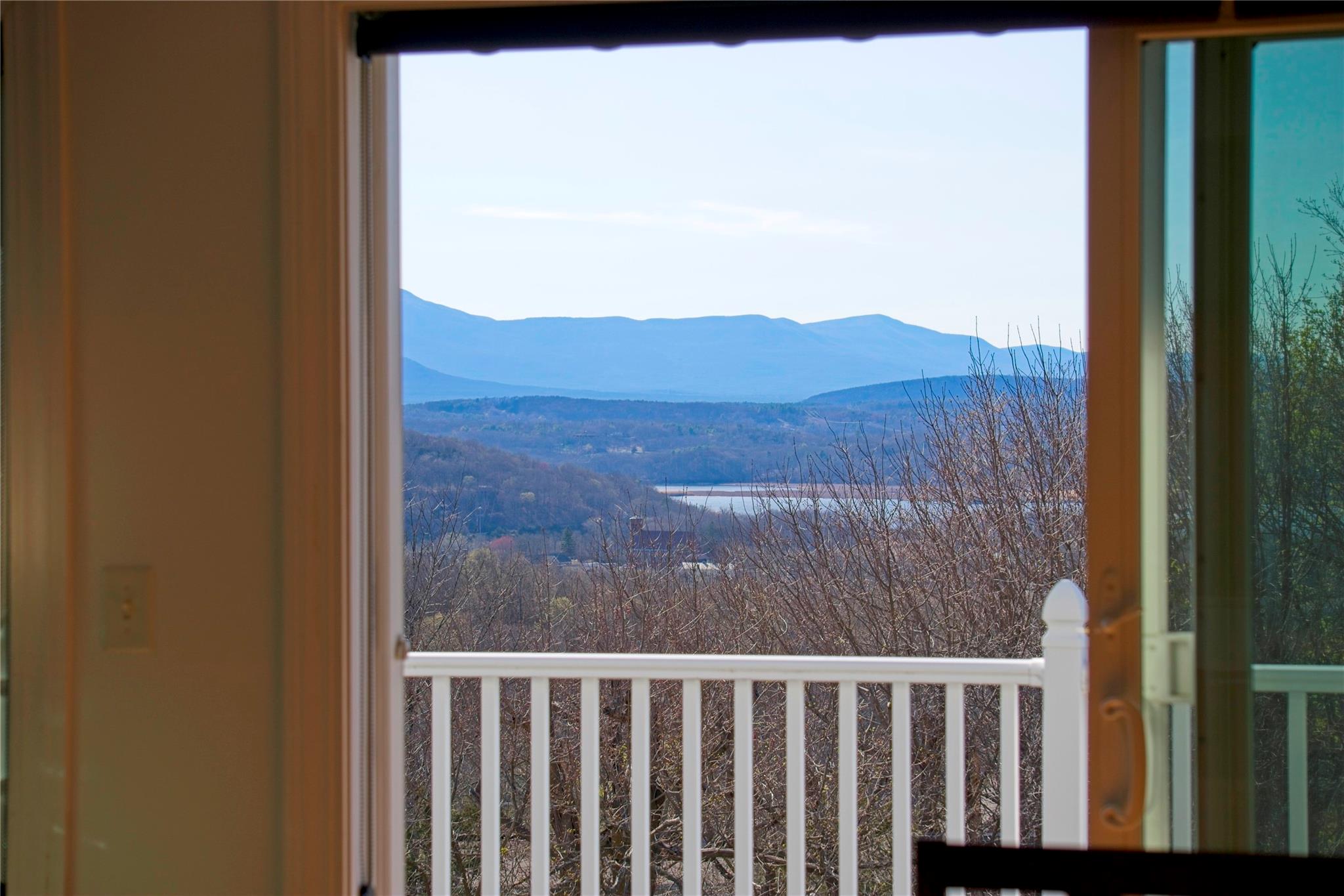 5 Van Winkle Road, Hudson, New York image 5