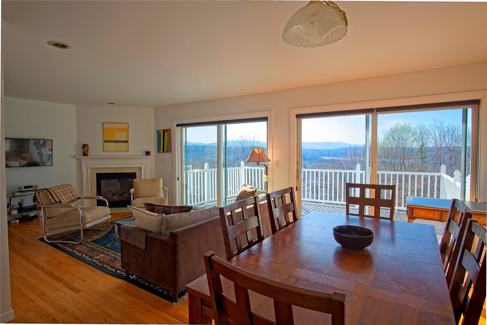 5 Van Winkle Road, Hudson, New York image 1