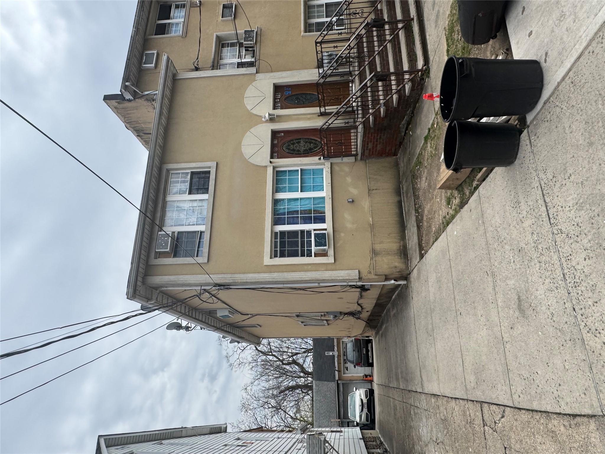 Normal Road, Jamaica, Queens, NY - 4 Bedrooms  
4 Bathrooms - 