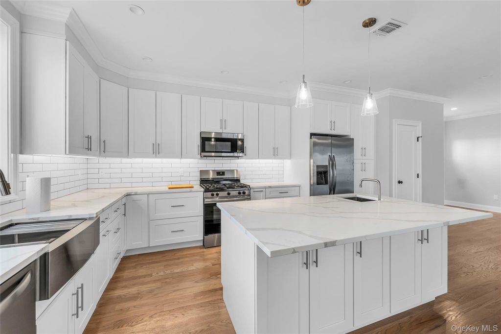 Photo of 2437 Archer Street, Seaford, NY 11873 (MLS # 981943)