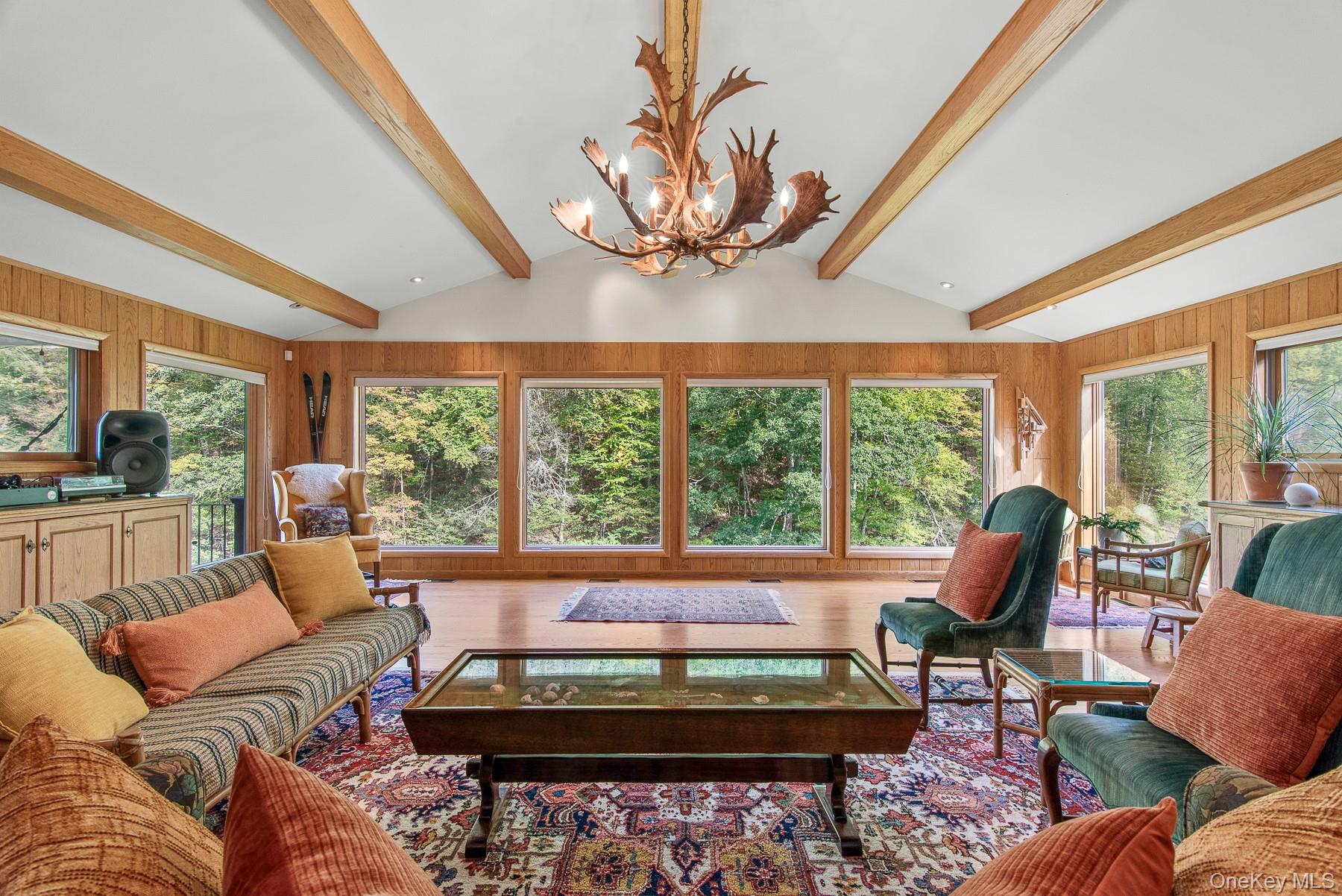 1009 Beaverkill Road