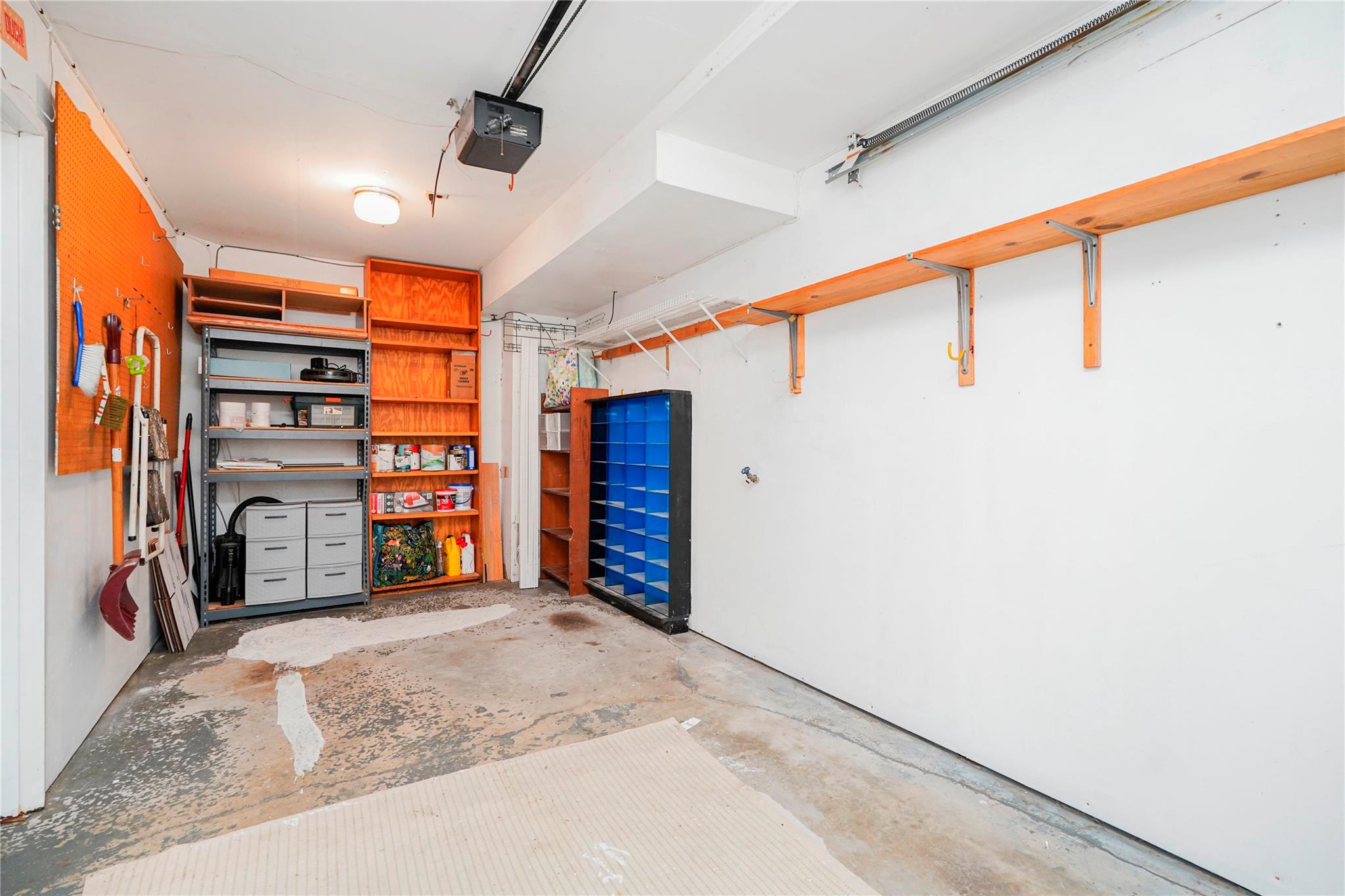 21 CAROL Place