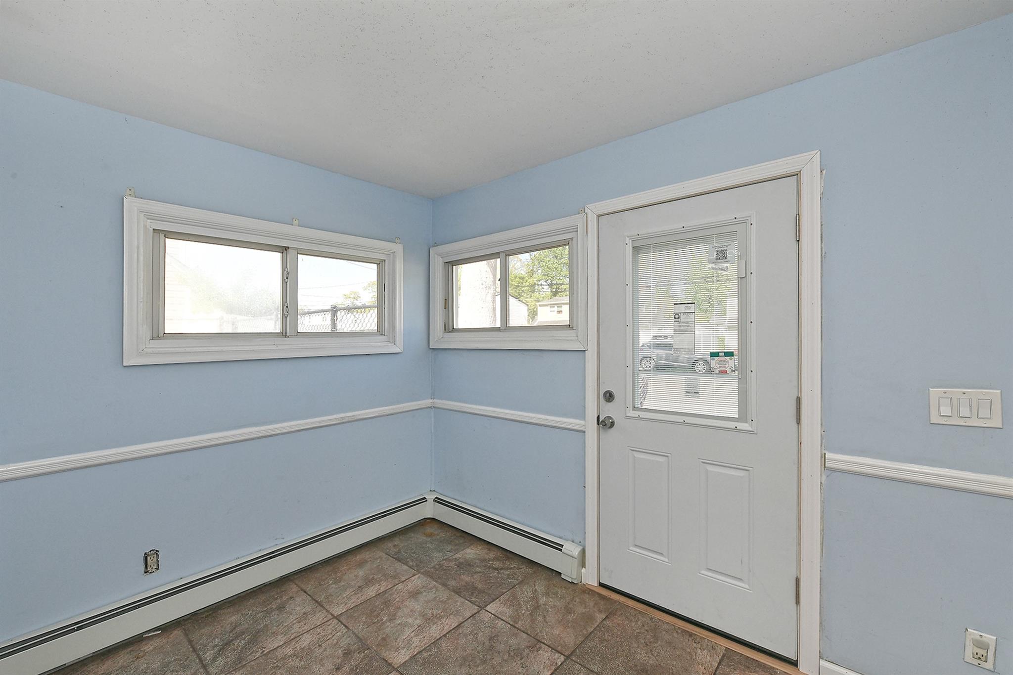 63 William Street, Copiague, New York image 17