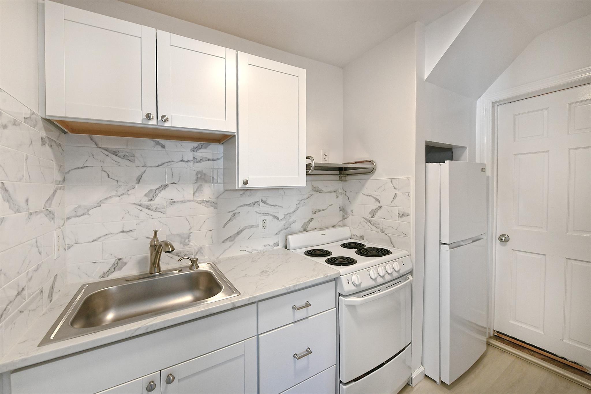 63 William Street, Copiague, New York image 20