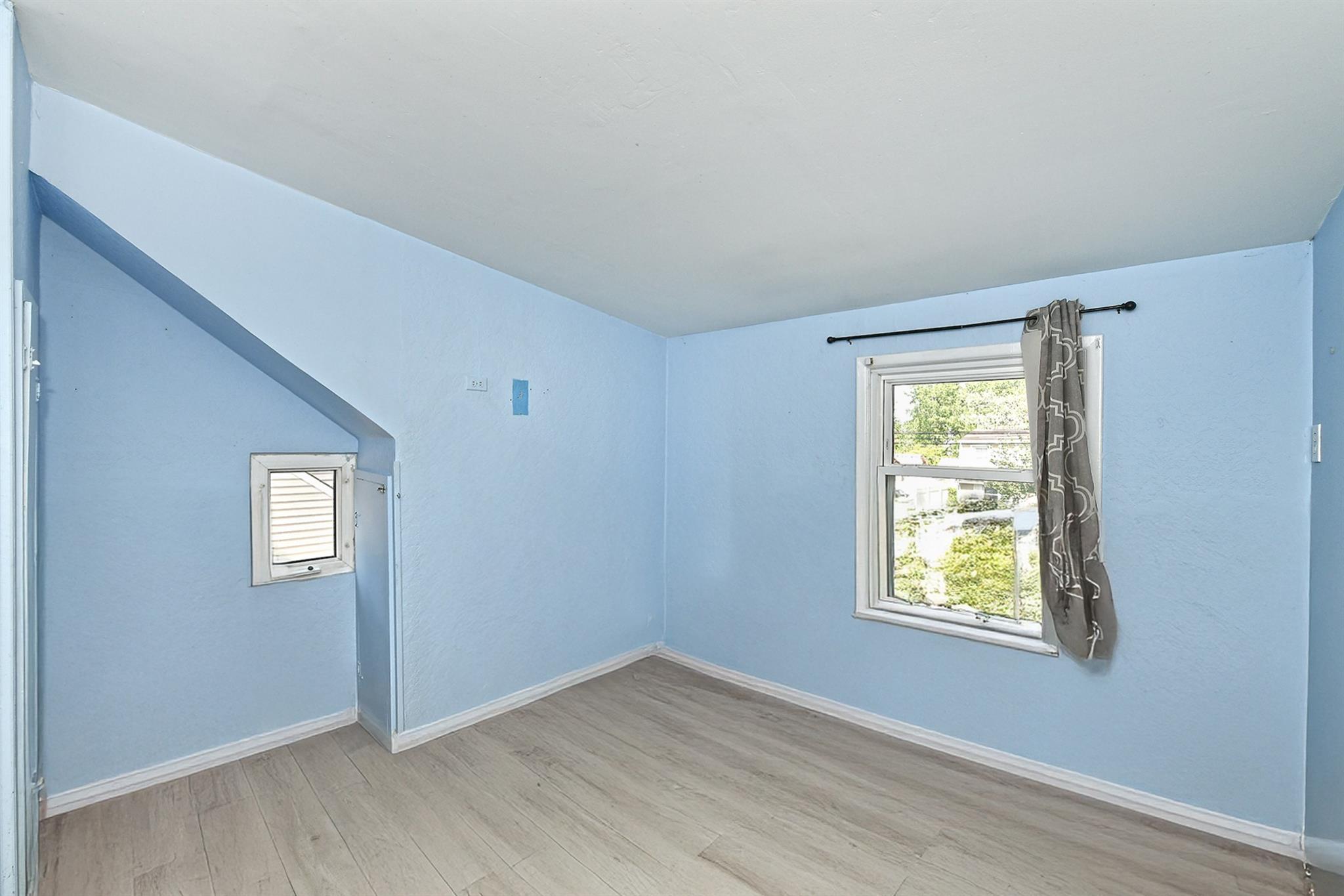 63 William Street, Copiague, New York image 16