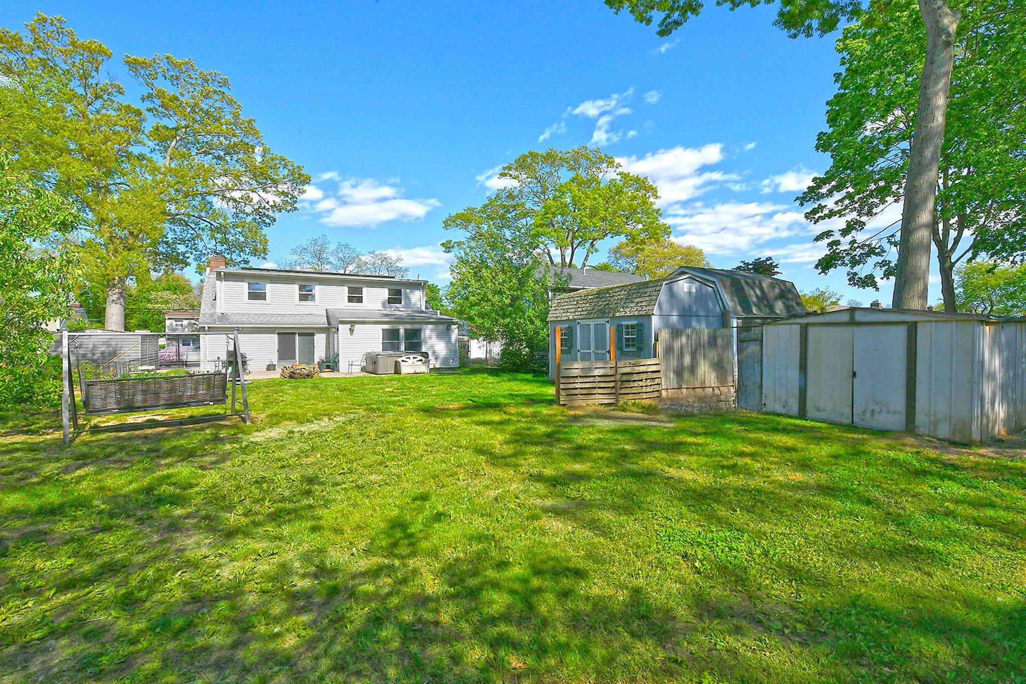 63 William Street, Copiague, New York image 27