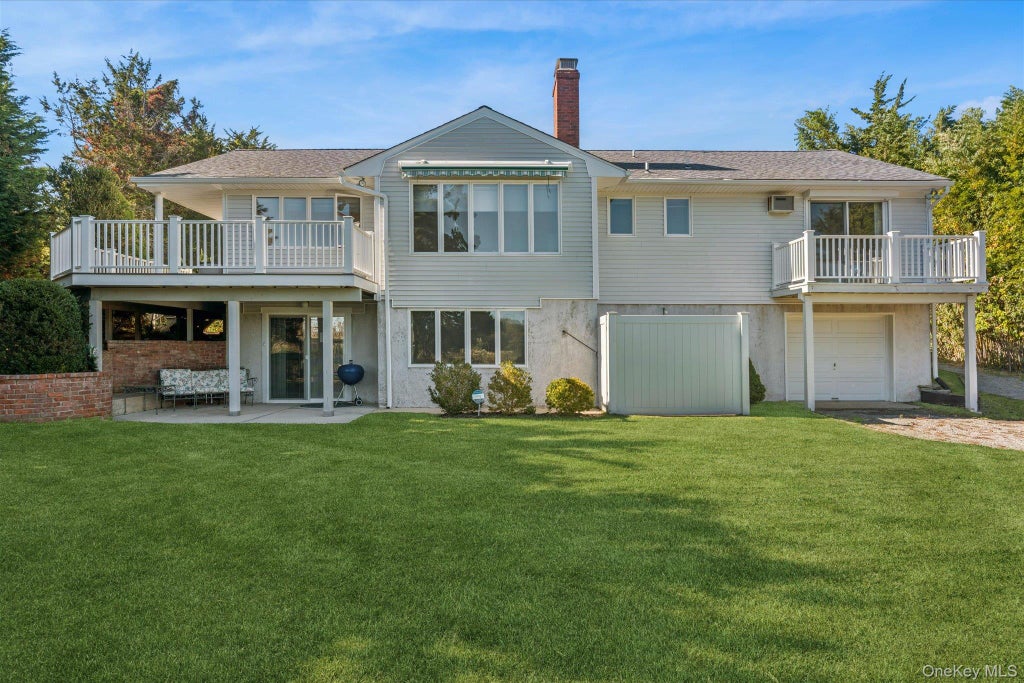 Photo of 2025 Little Peconic Bay Lane, Southold, NY 11971 (MLS # 1061179)