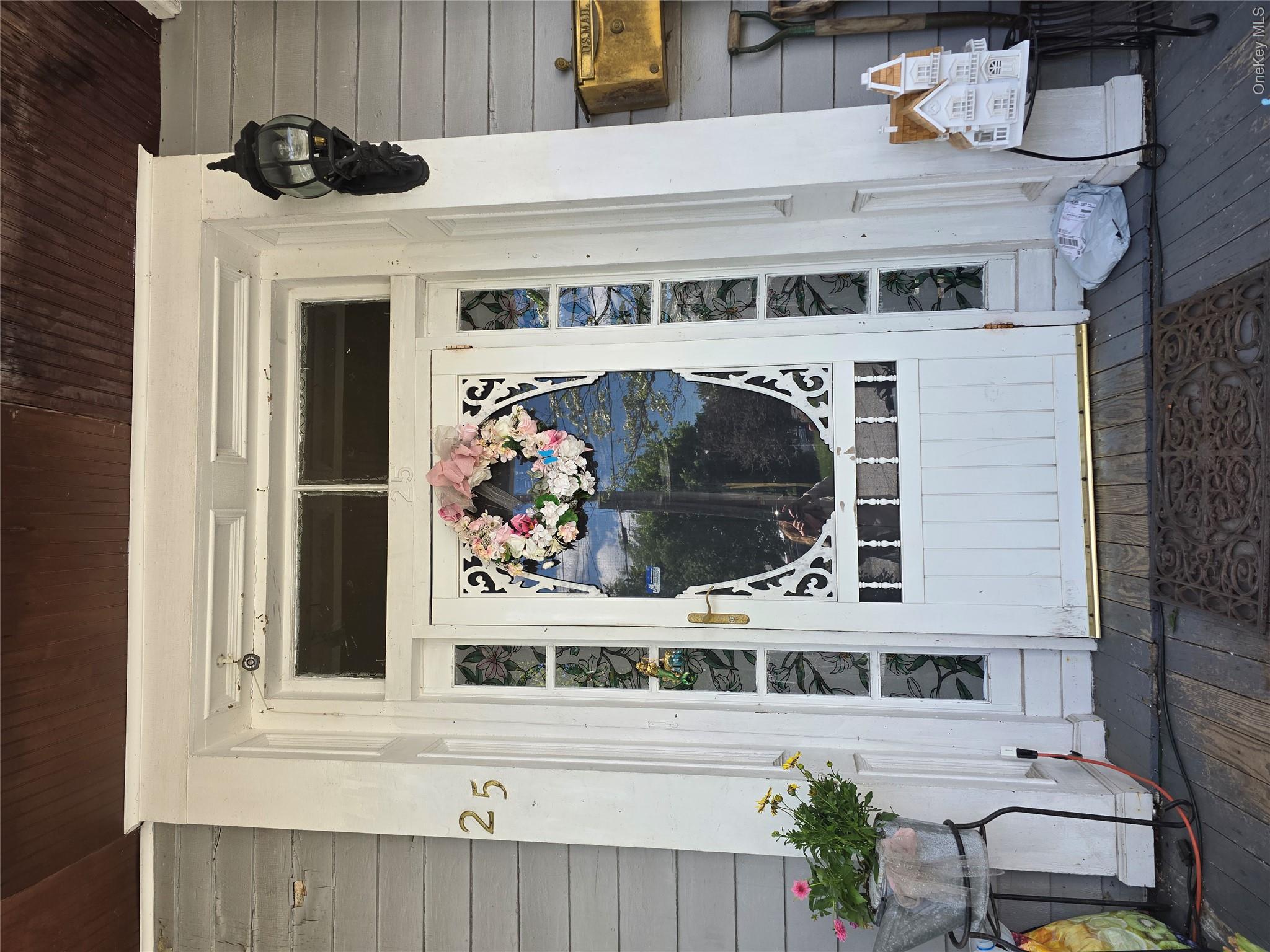 25 Delaware Street