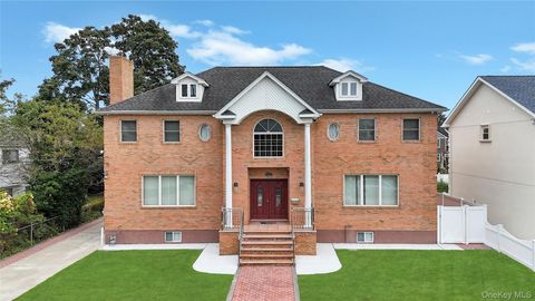29 Grove Street Hicksville NY 11801