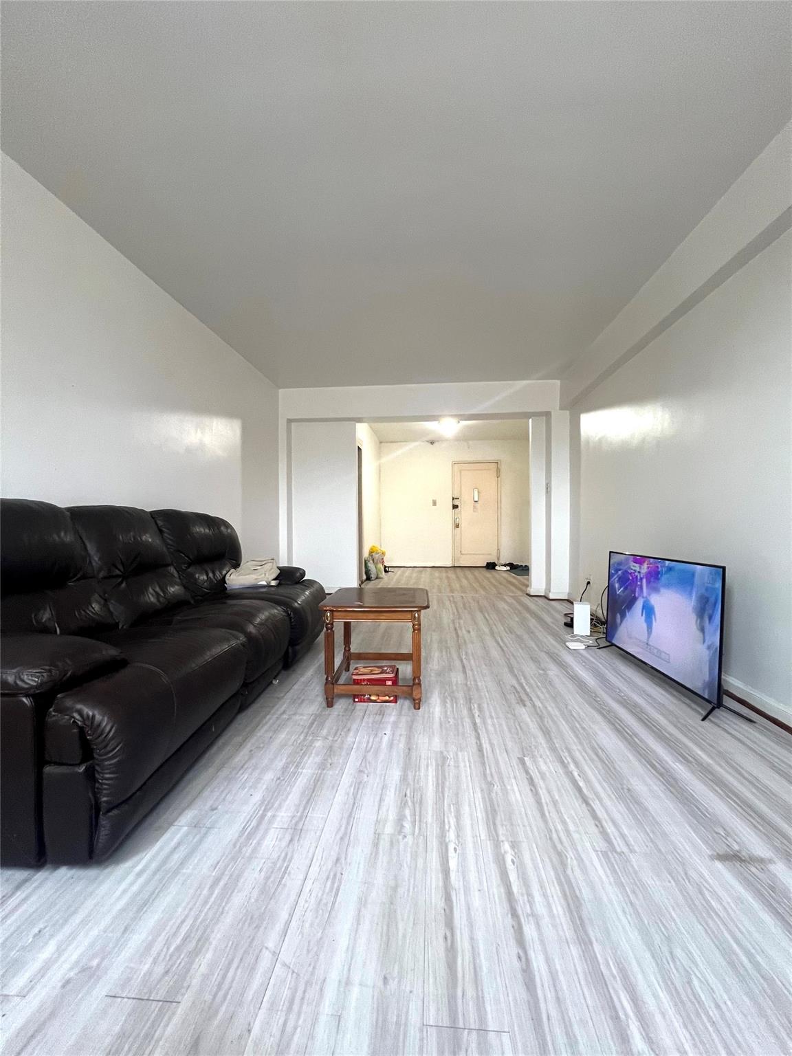 26-15 Parsons Boulevard Blvd #1C, Flushing, New York image 1