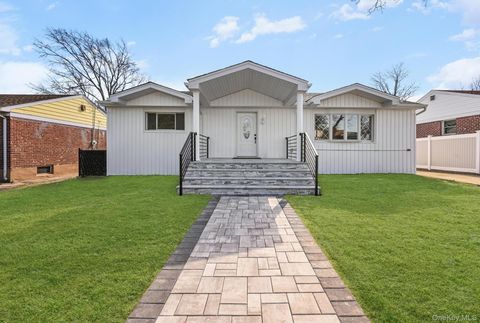 2243 Leighton Road Elmont NY 11003