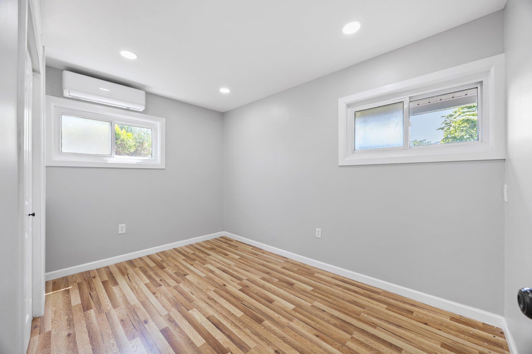 2 Starlight Lane, Levittown, New York image 12