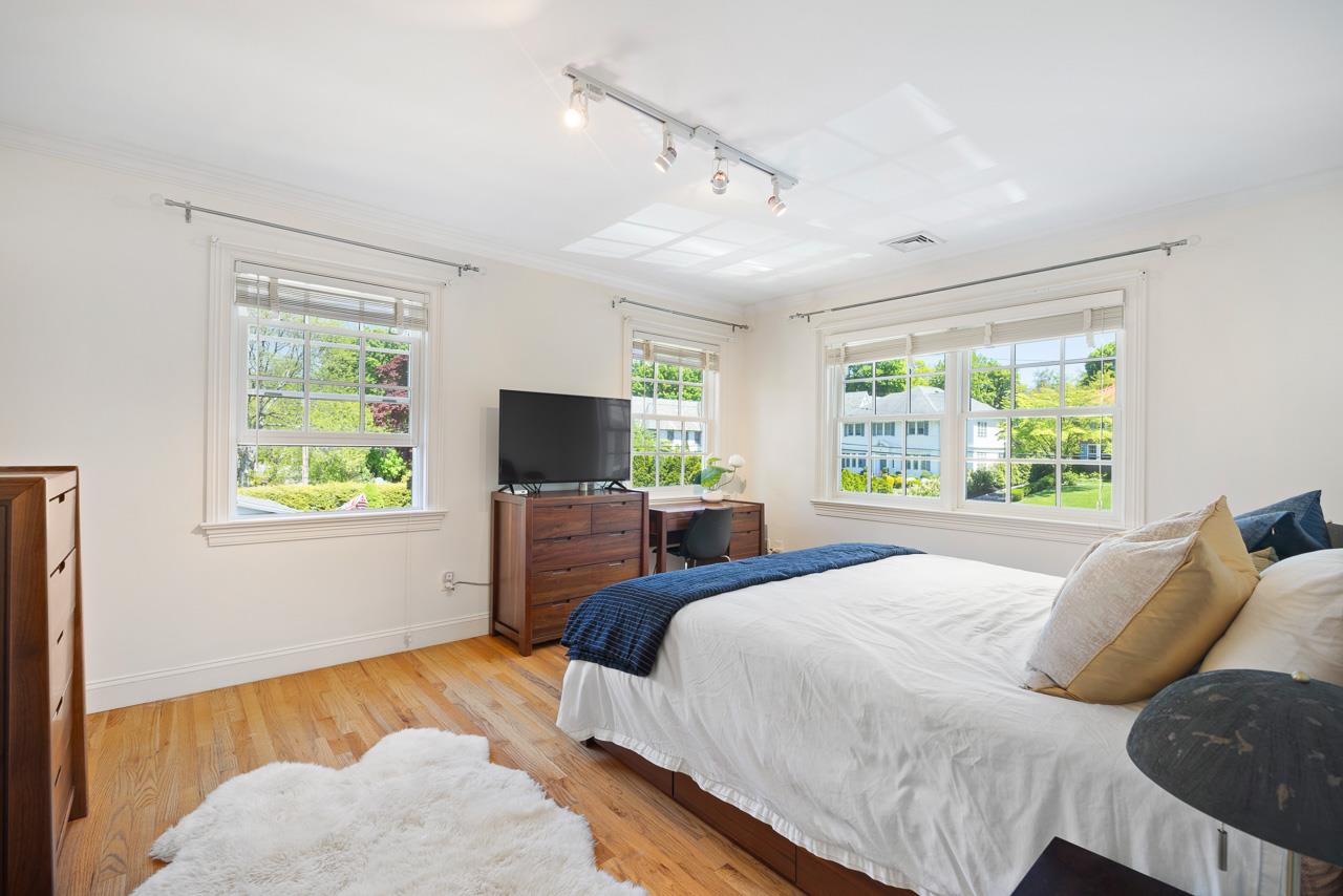 11 School Lane, Scarsdale, New York image 17
