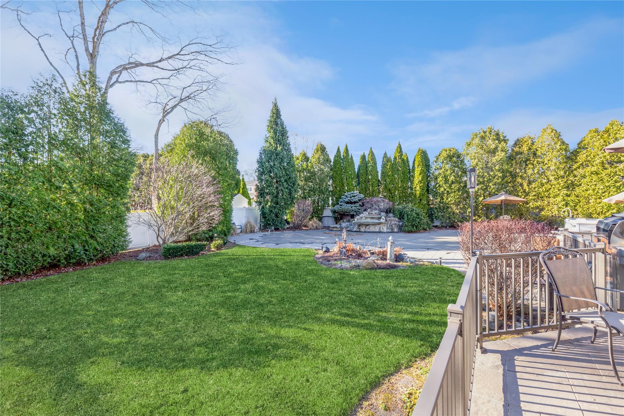 12 Meryl Lane, Nesconset, New York image 28