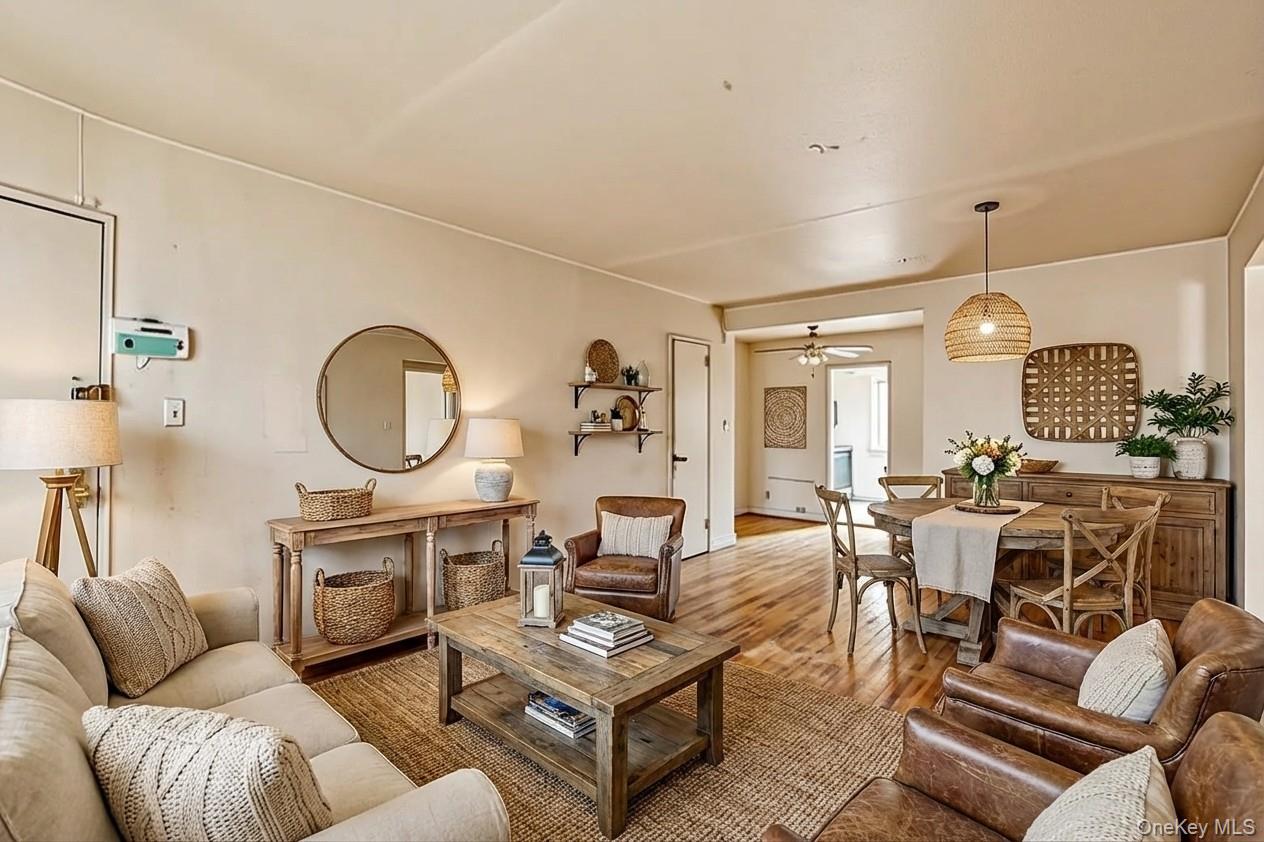 152-10 Melbourne Avenue 223A