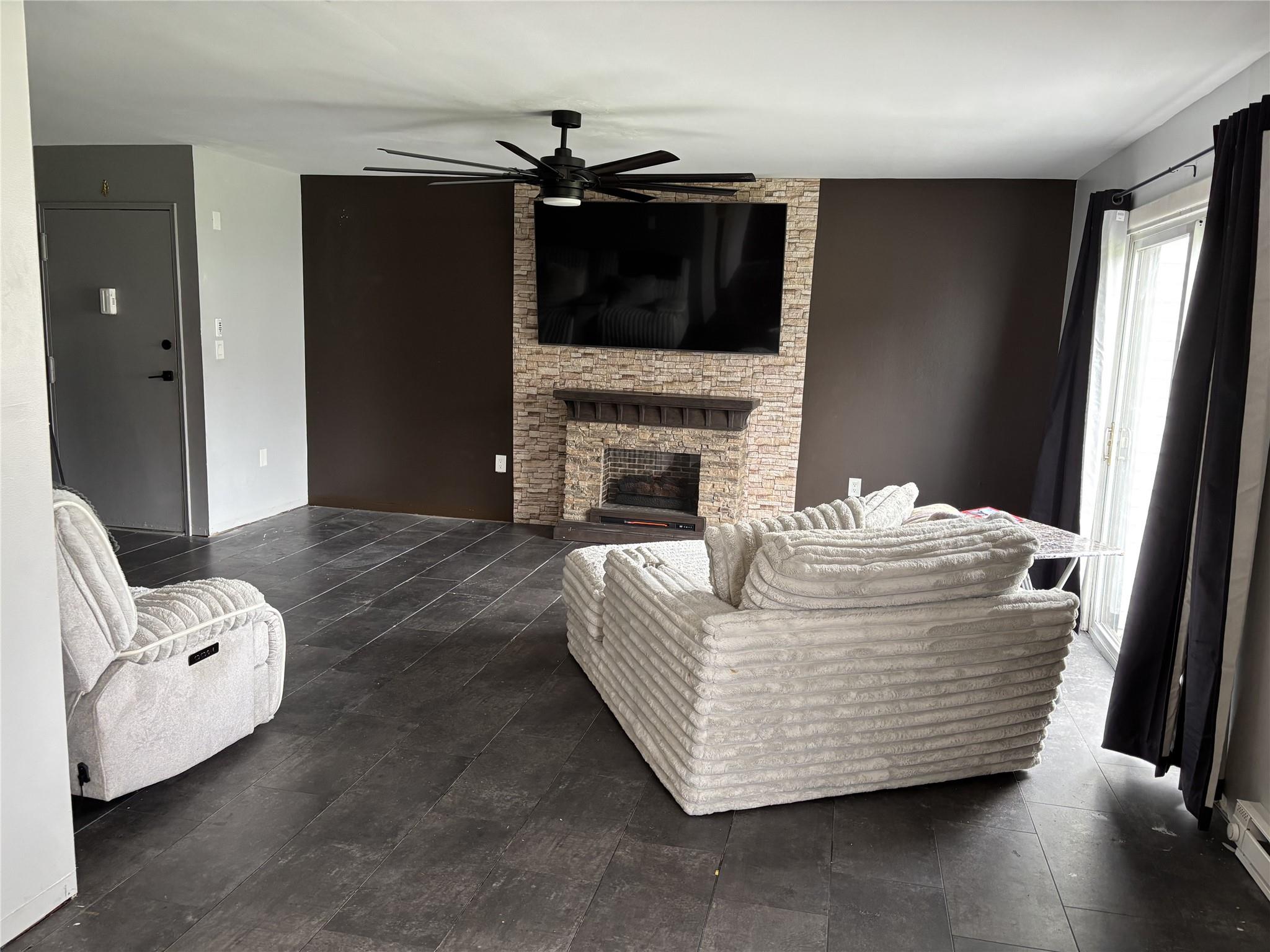 15 Carnaby Street #D, Wappingers Falls, New York image 2