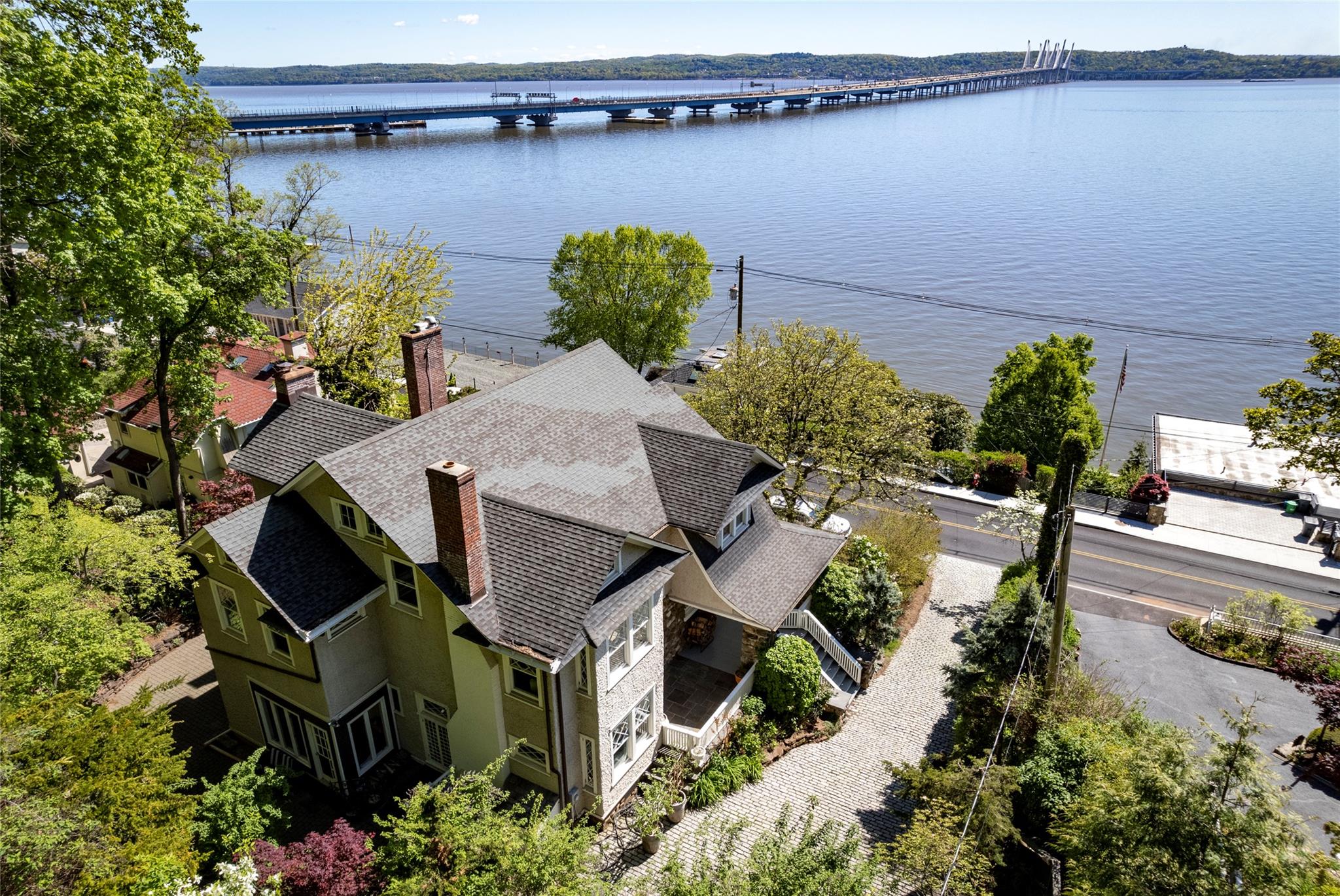 87 & 89 River Road