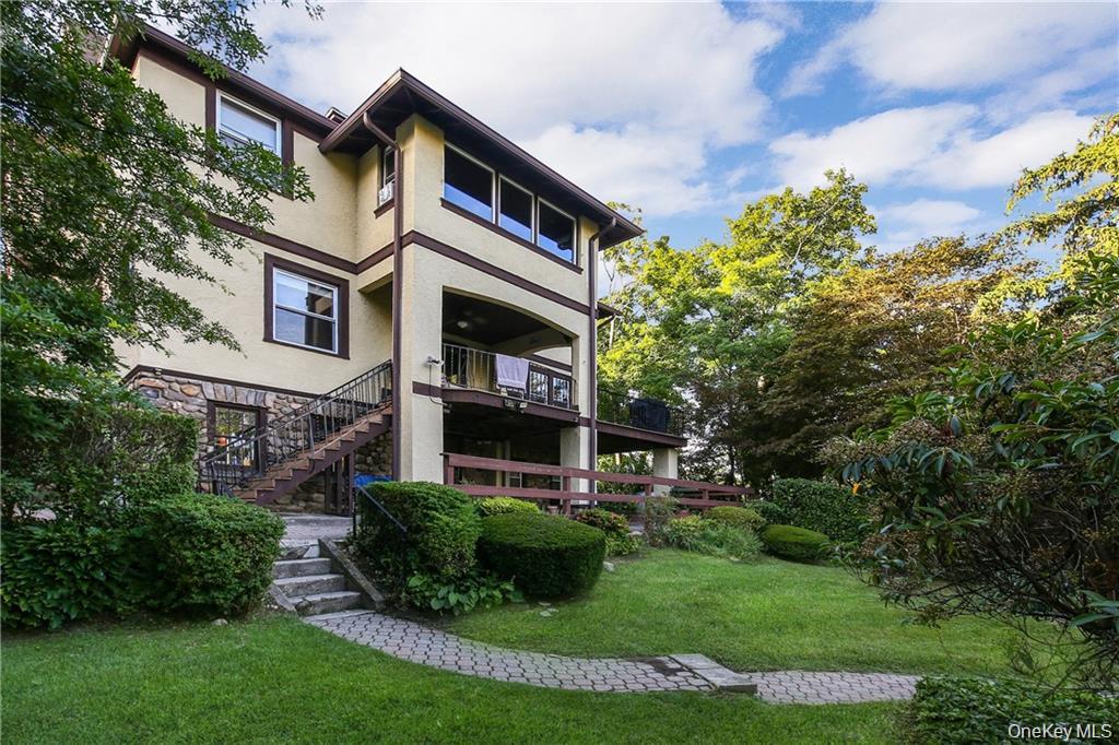 White Plains, New York 10603, United States, 5 Bedrooms Bedrooms, ,4 BathroomsBathrooms,Residential,Active,252721