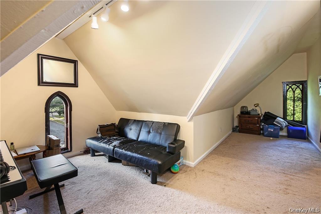 White Plains, New York 10603, United States, 5 Bedrooms Bedrooms, ,4 BathroomsBathrooms,Residential,Active,252721