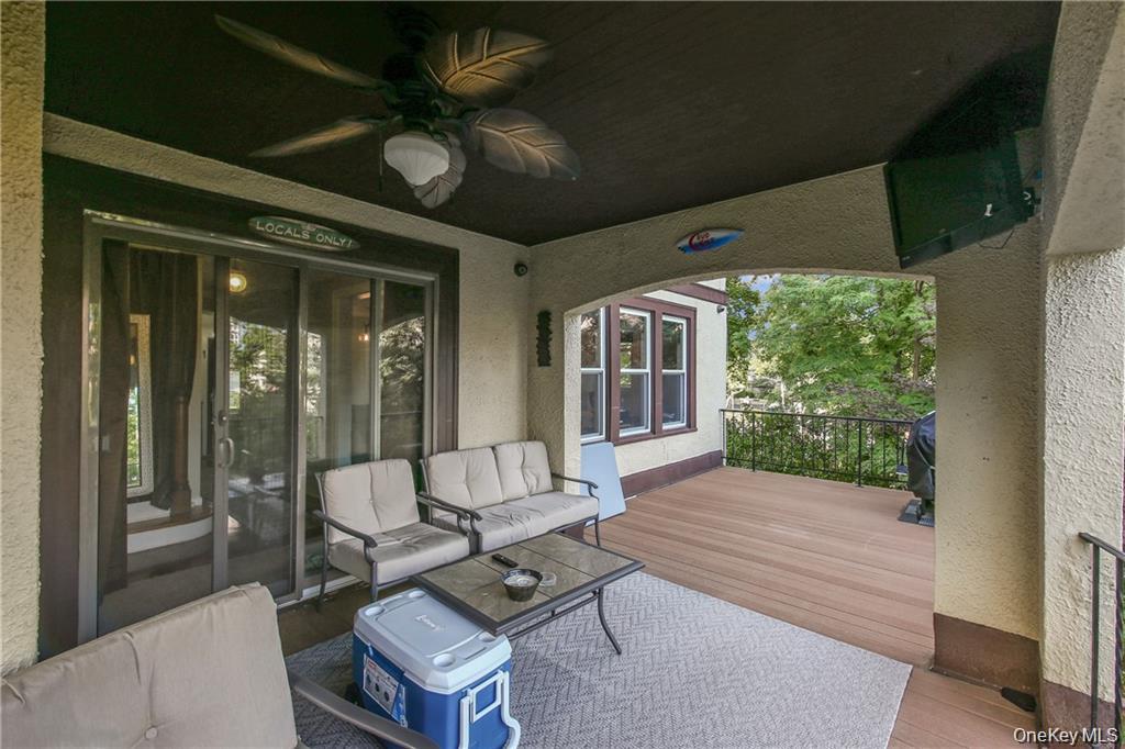 White Plains, New York 10603, United States, 5 Bedrooms Bedrooms, ,4 BathroomsBathrooms,Residential,Active,252721