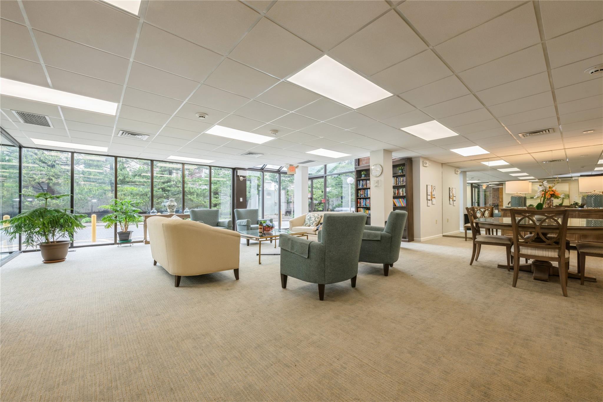 800 Willis Avenue #313, Albertson, New York image 24