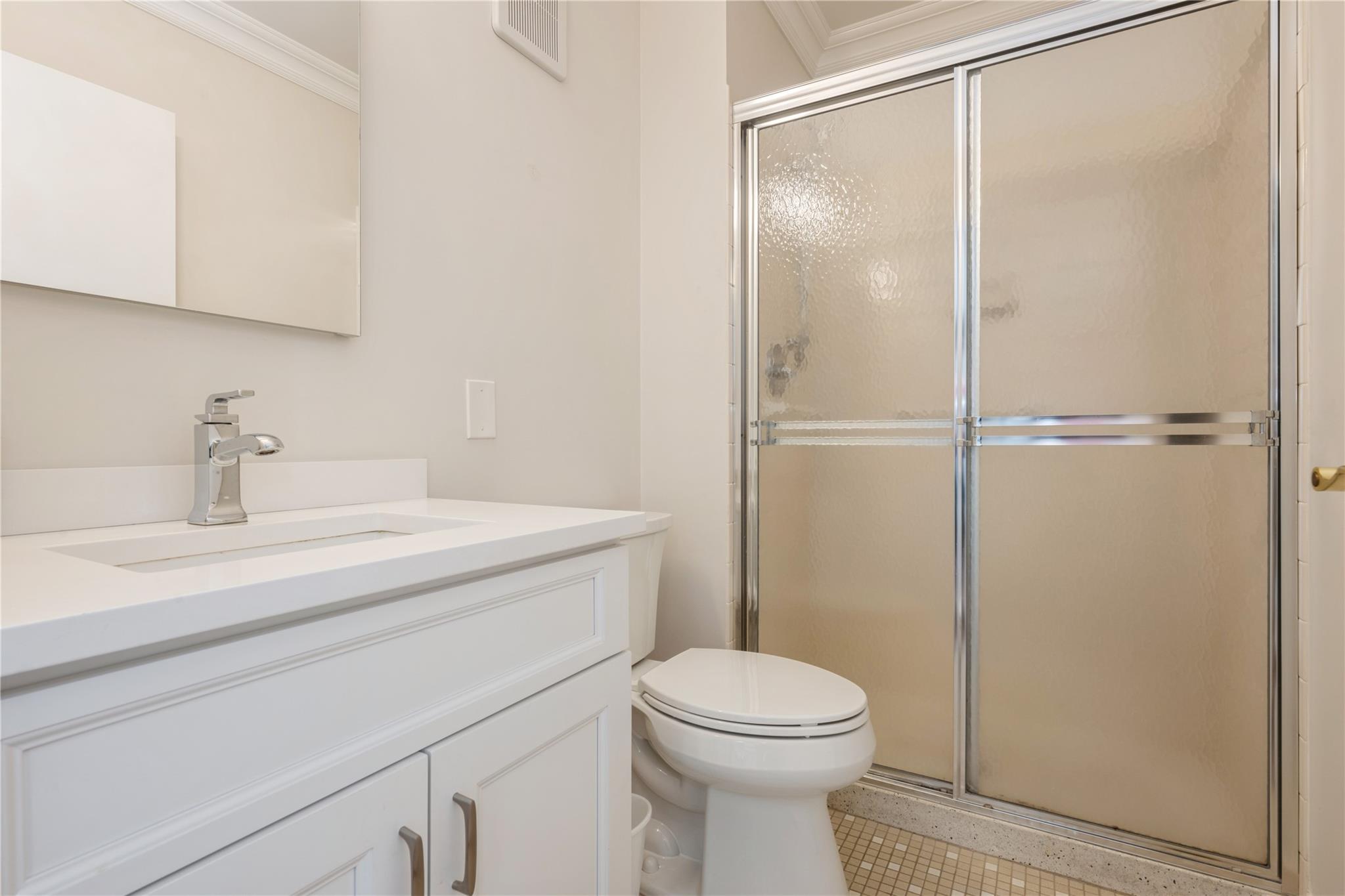 800 Willis Avenue #313, Albertson, New York image 14