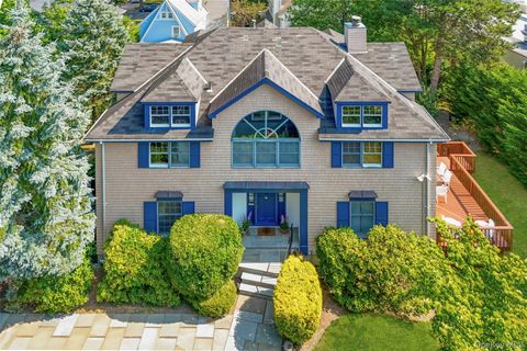 11 Cambridge Court Larchmont NY 10538