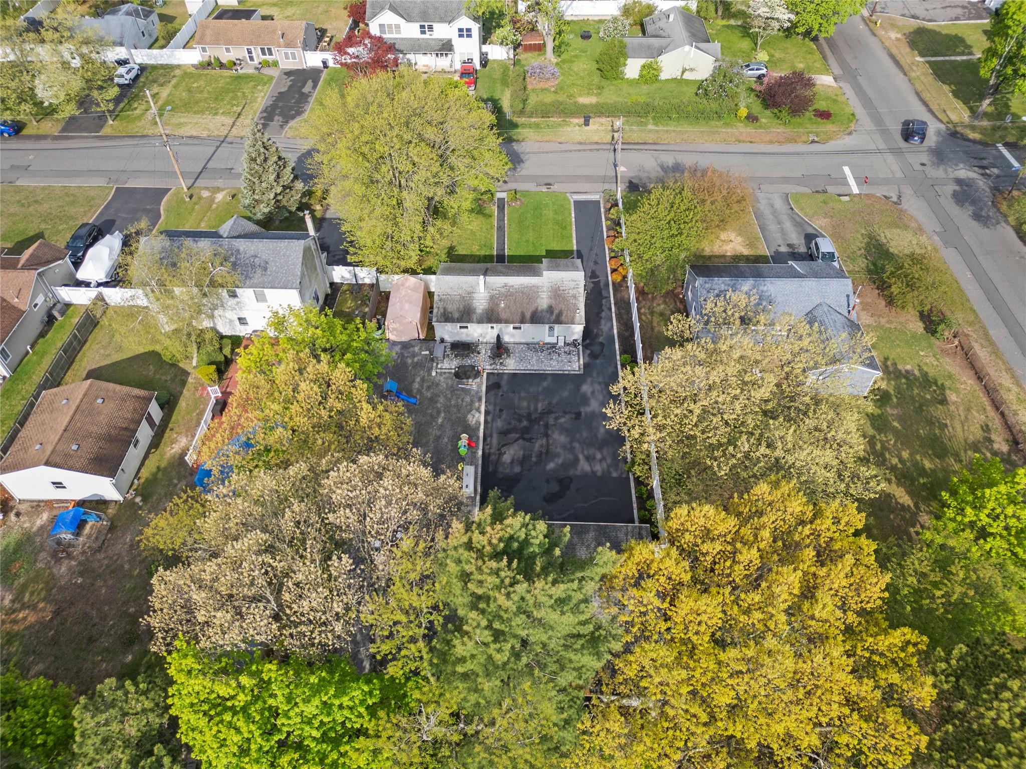 900 Bay Shore Avenue, West Islip, New York image 23