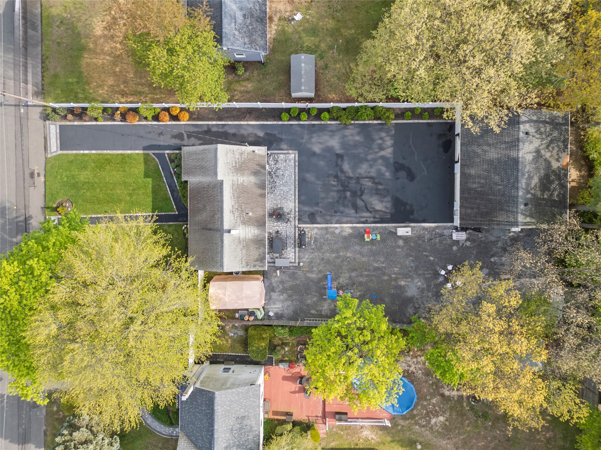 900 Bay Shore Avenue, West Islip, New York image 16