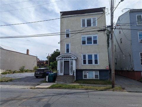 Apartment For Rent - 65 Academy Street #2<br/> Dutchess County, Poughkeepsie, NY 12601