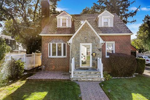 800 Wesley Street North Baldwin NY 11510