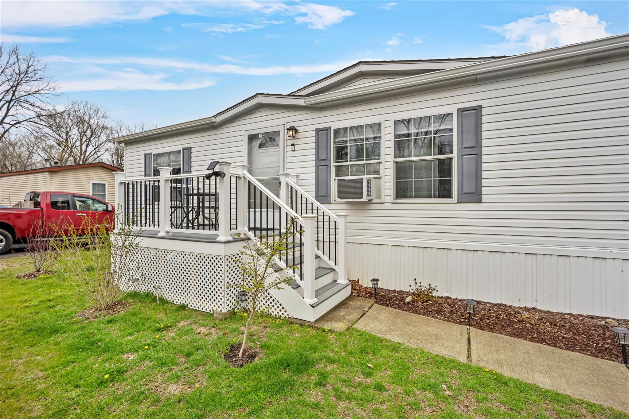 15 Locust Lane, Poughquag, New York image 5