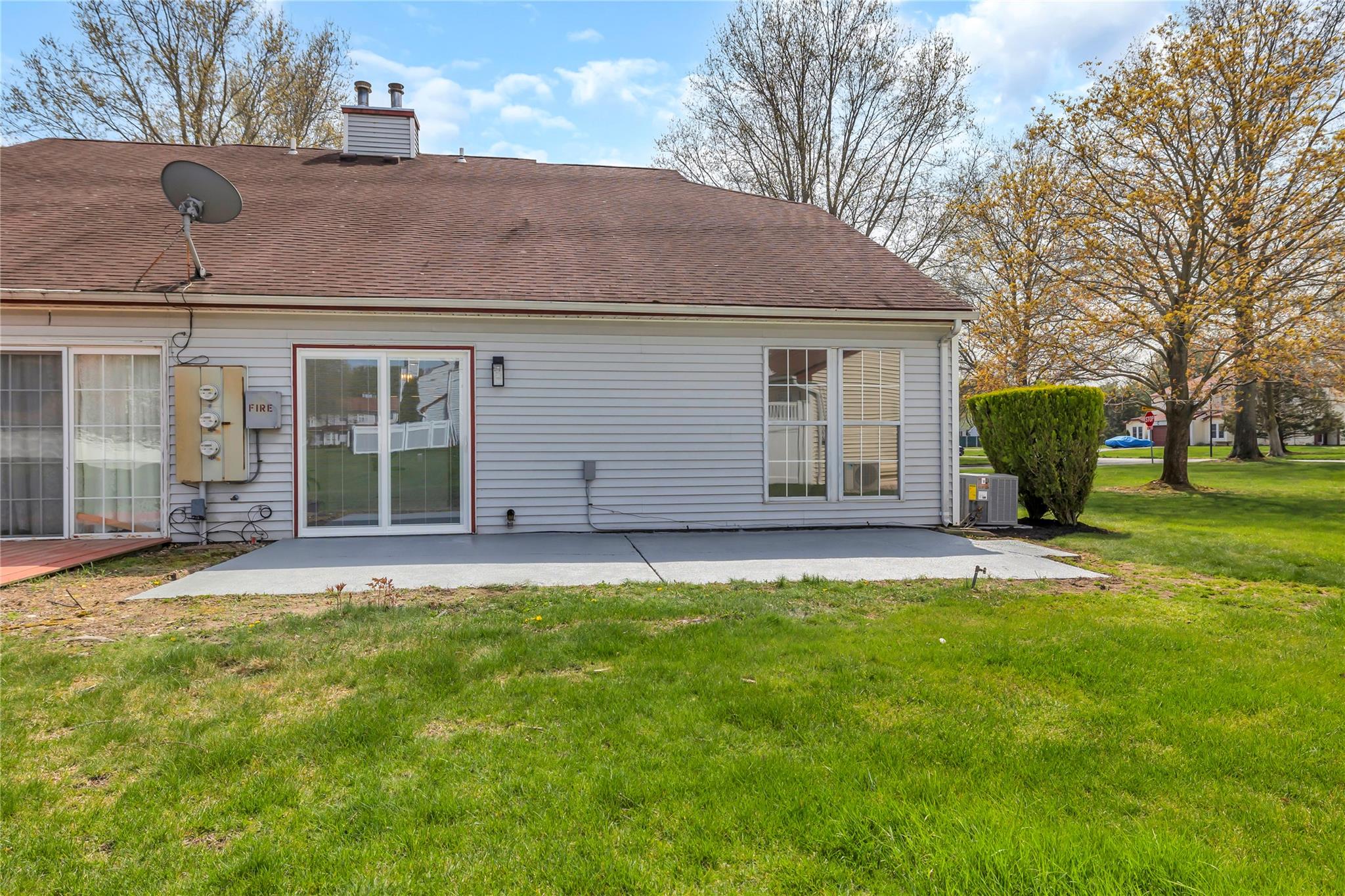 19 Hancock Court, Coram, New York image 33