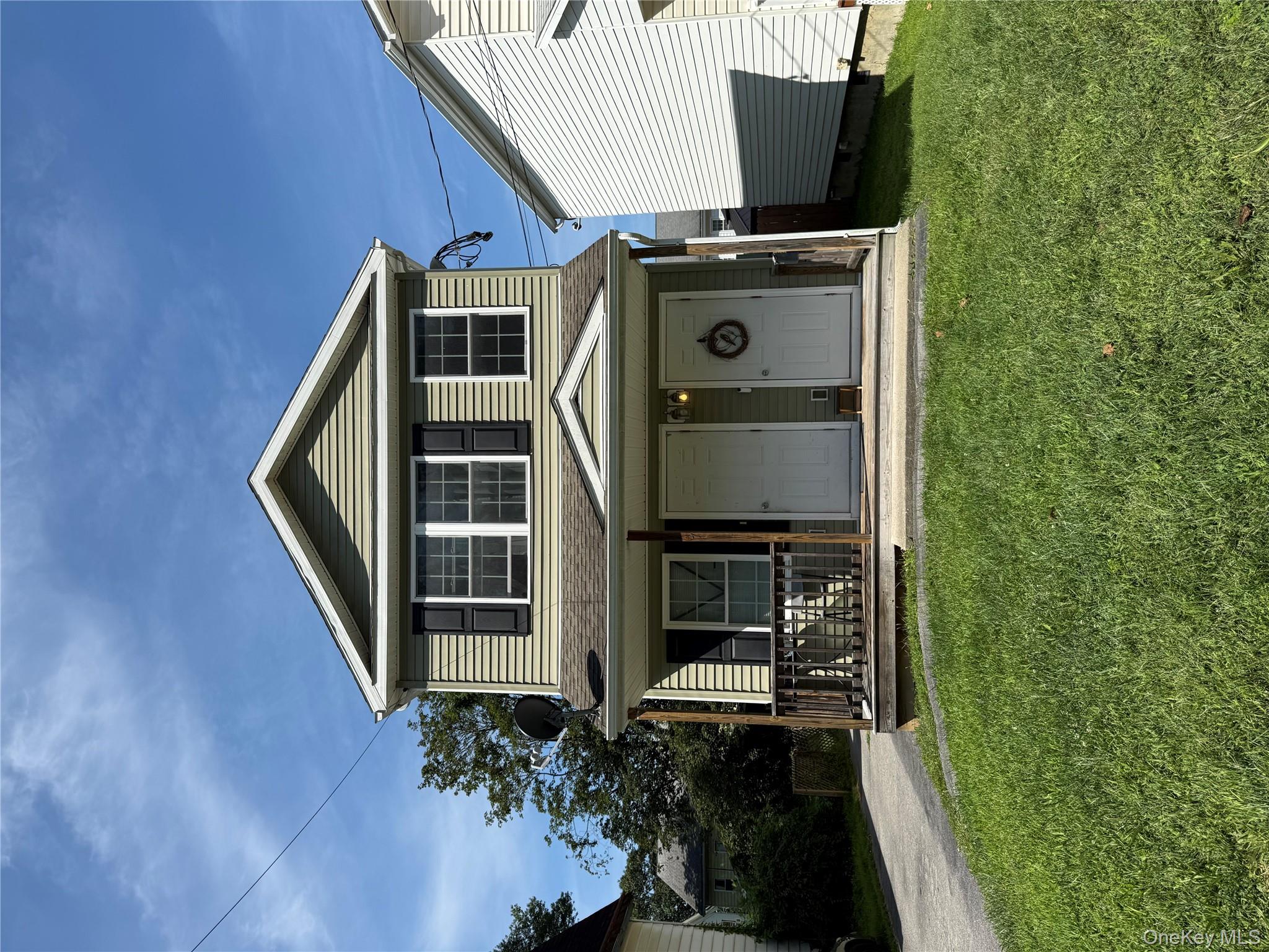 Wappingers Falls, New York 12590, United States, 2 Bedrooms Bedrooms, ,1 BathroomBathrooms,Residential,Active,189102