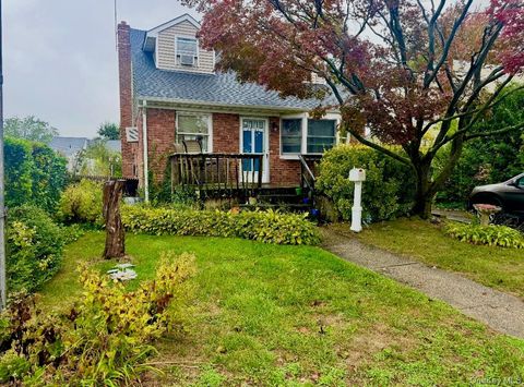 2341 Devon Street, East Meadow, NY 11554 - MLS#: 924045