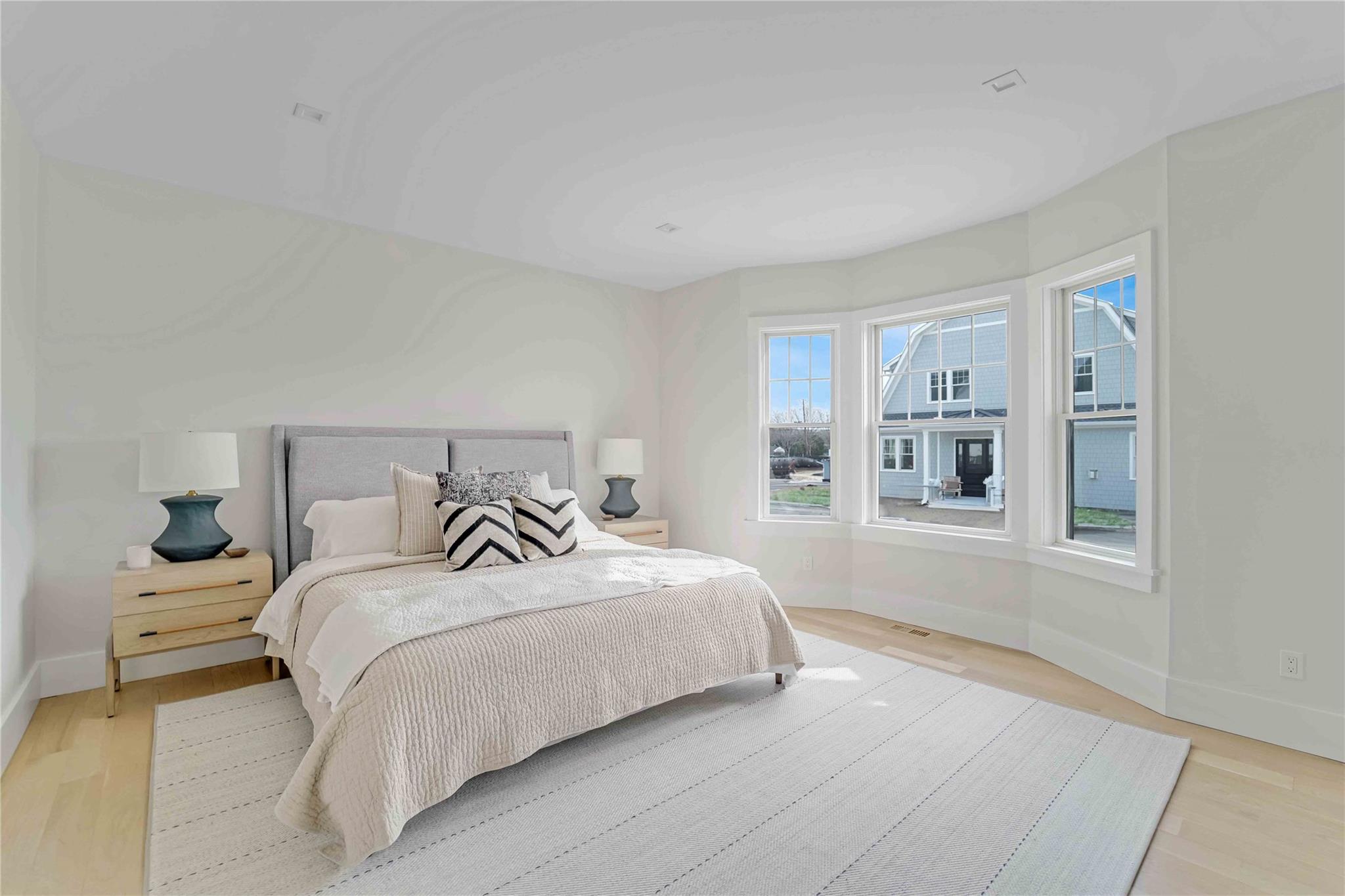 12 Depot Road #1302 PEARL WAY, Westhampton Beach, New York image 4