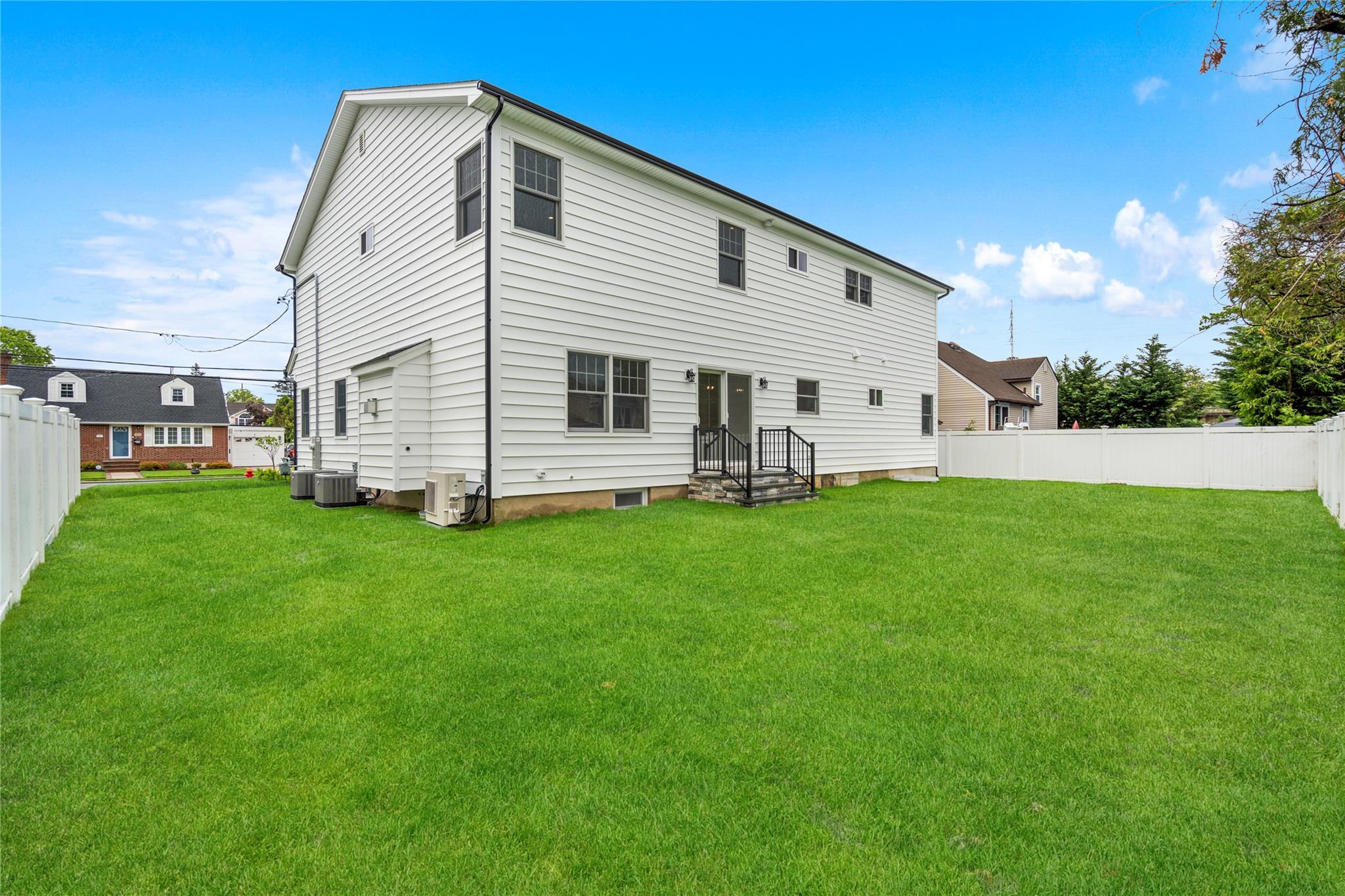 16 Roosevelt Avenue, Massapequa Park, New York image 35