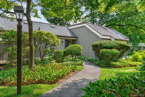 Condo For Sale - 220 Heritage Hills #B<br/> Westchester County, Somers, NY 10589