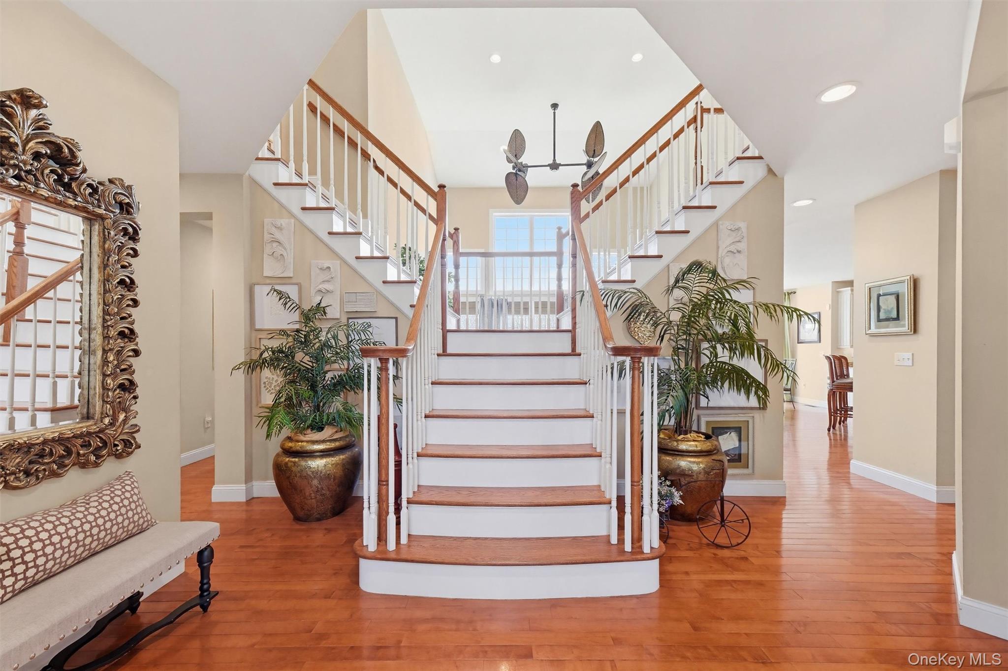 226 Buttonwood Way