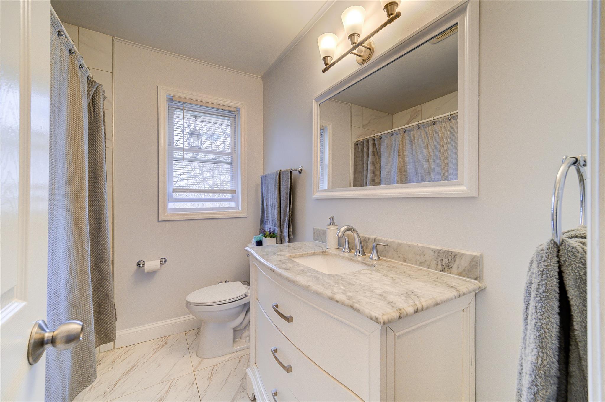 8 Ludlow Drive, Poughkeepsie, New York image 16